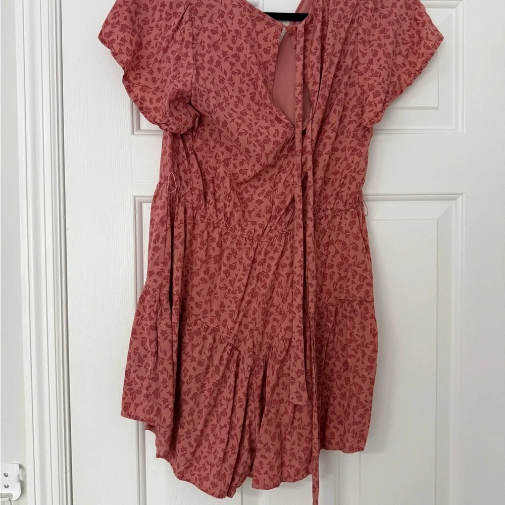 Patterned Romper - Picture 2 of 2